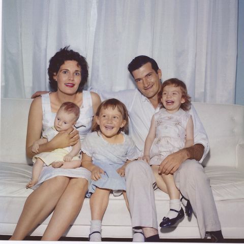 A family photo of the walls family, taken in 1961